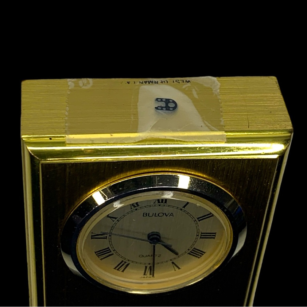 VINTAGE BULOVA QUARTZ Desk Clock Solid Brass - Picture 3 of 9